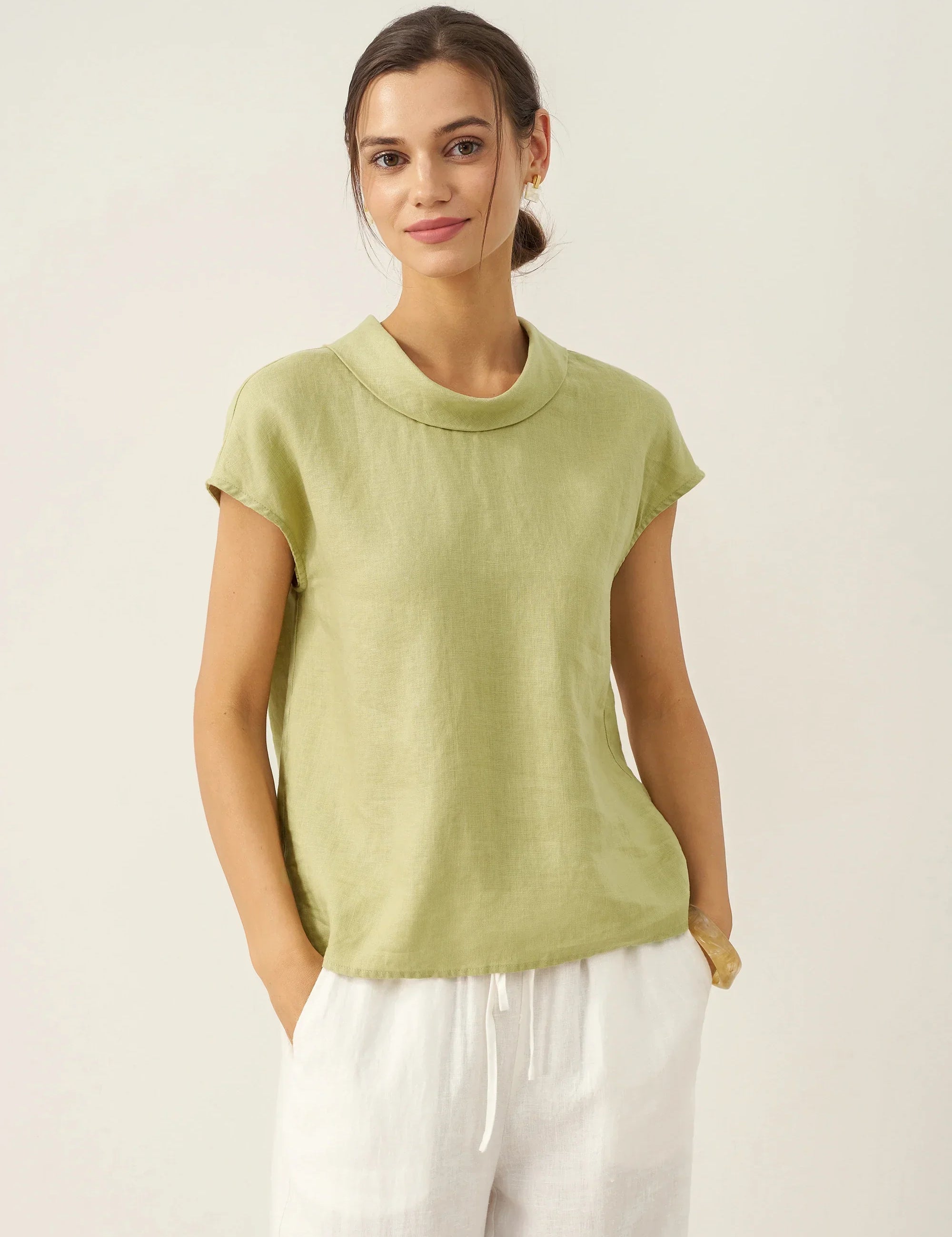 100% Linned Cap Sleeve Blød-Fold Krave Top YVONNE