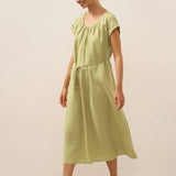 100% Linned Pleated Crew Neck Midi Kjole med Aftagelige Bånd MIRA