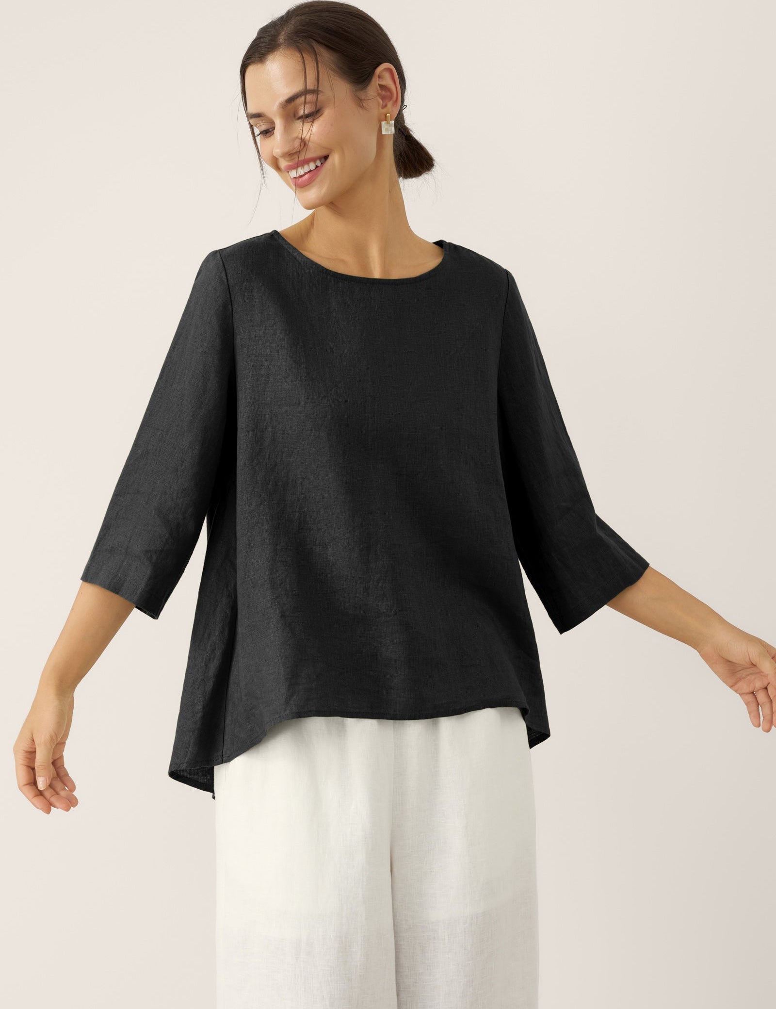 100% Linned Rund Hals Asymmetrisk Kant Top BRIANNA