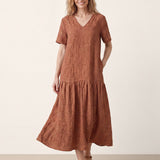 Linned-Lyocell Blad Jacquard Drop Waist Maxi Kjole MARIANNE