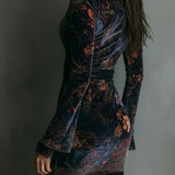 Iris | Mini Bodycon Kjole i Velour, Blonder og Blomsterprint