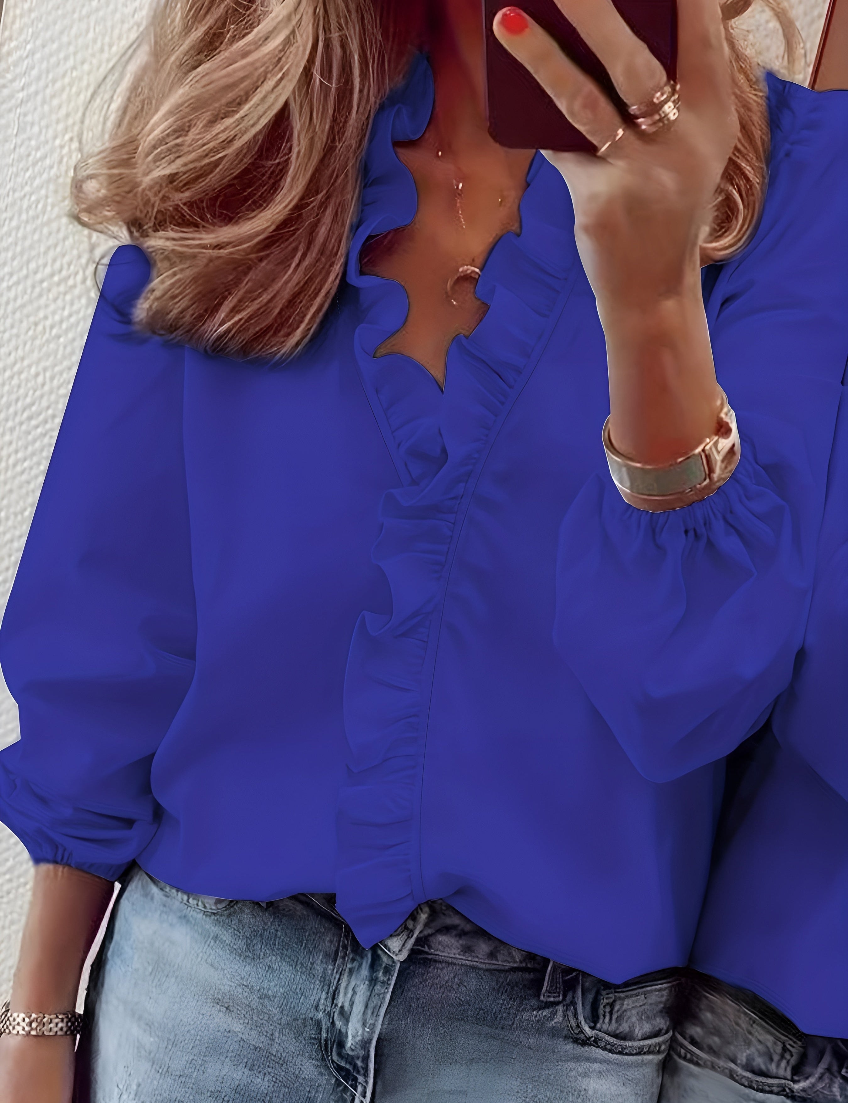 Romina™ – Luftig og elegant bluse med flæser